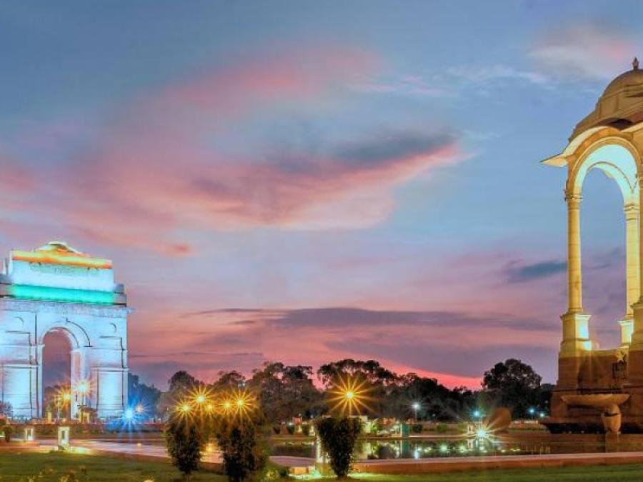 Delhi City Explorer Tour Package – Modern & Historic Delhi