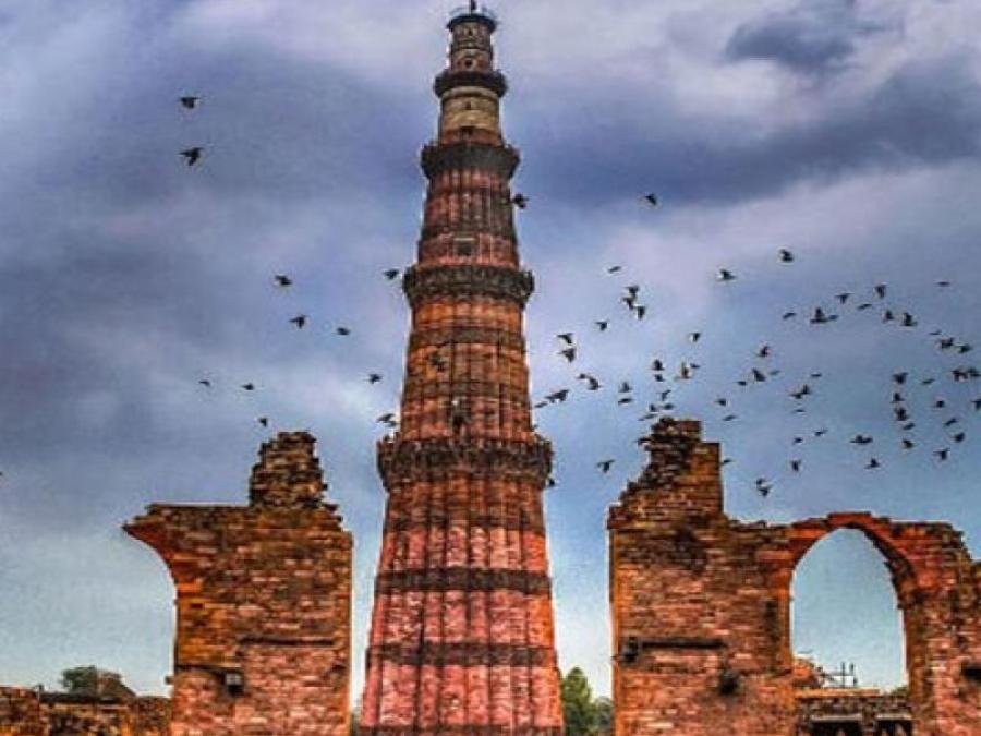 Delhi City Explorer Tour Package – Modern & Historic Delhi