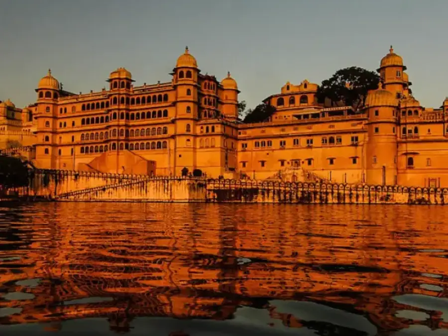 Heritage & Desert Rajasthan Tour
